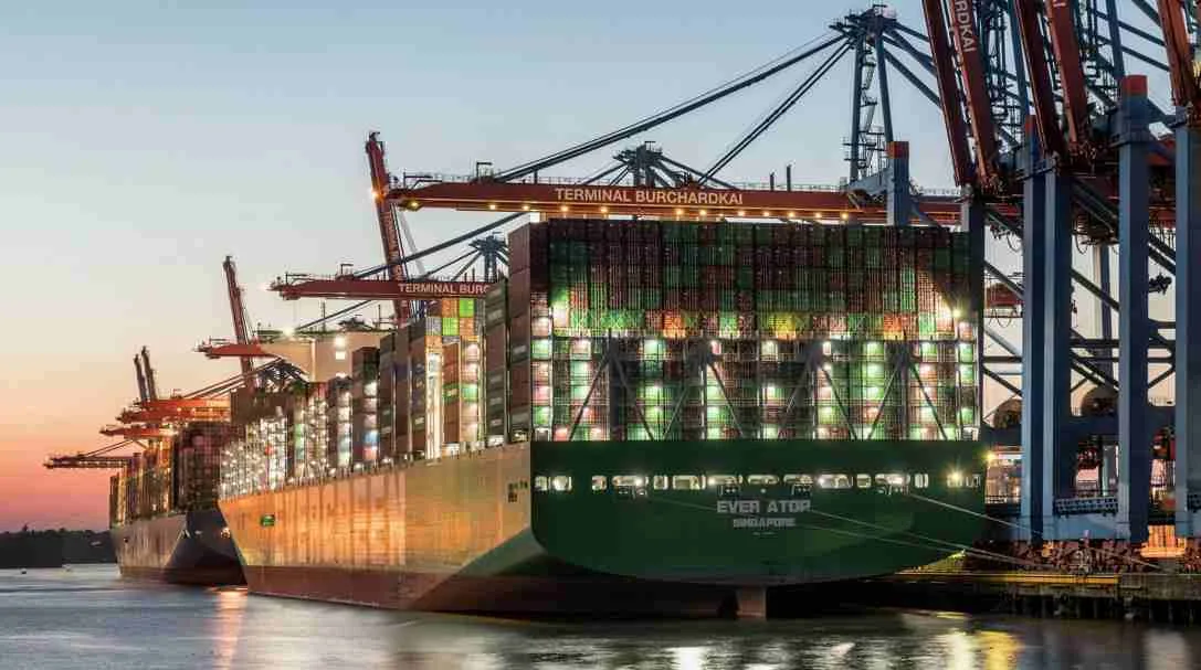 which of the following are benefits of international trade lower prices and consumer choice