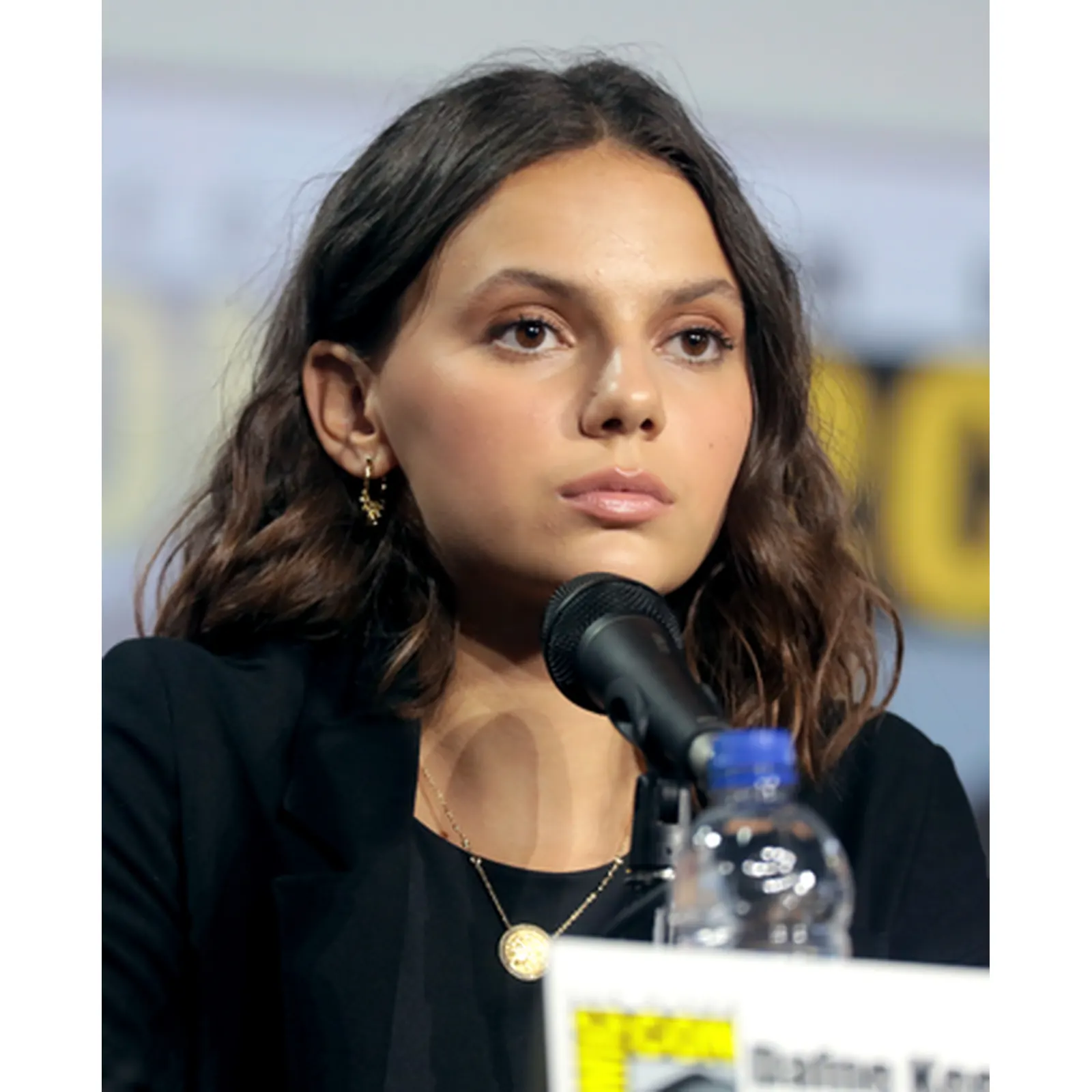 Dafne Keen biography profile