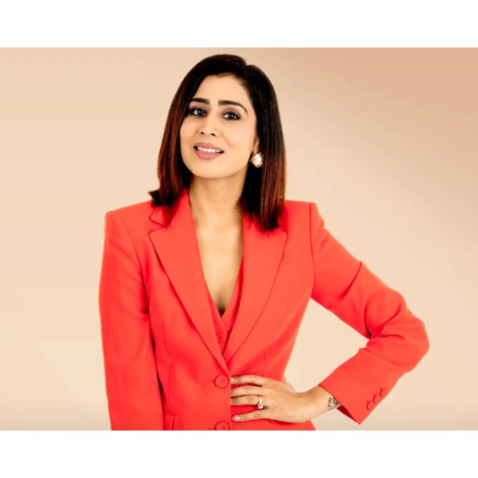 Ghazal Alagh biography profile