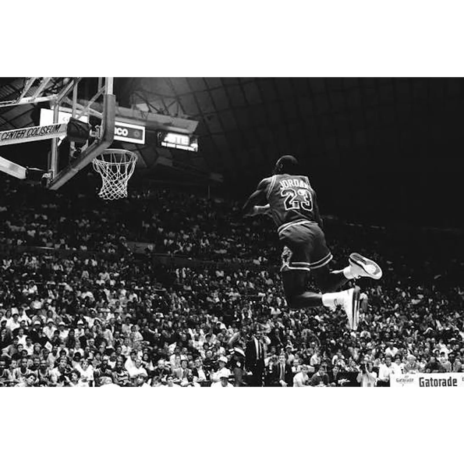 Michael Jordan leading the richest athletes in the world in 2026