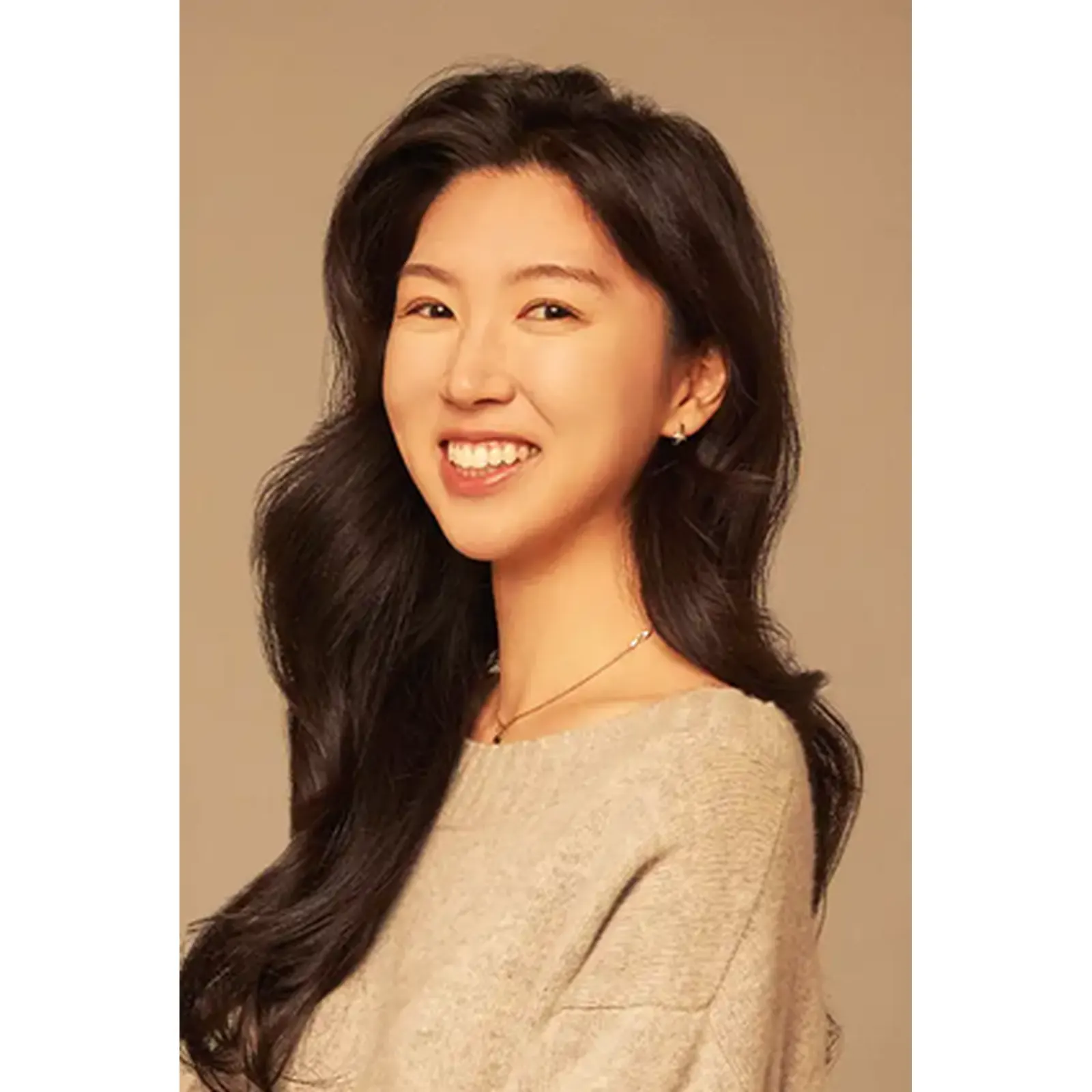 Sarah Ahn biography profile