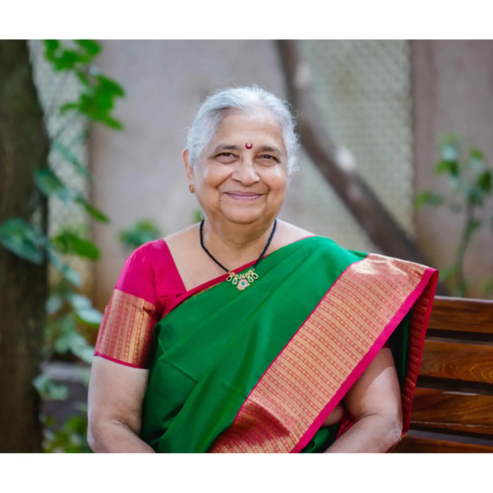 Sudha Murty biography profile
