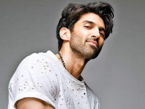 aditya roy kapoor net worth