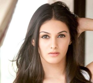 amyra dastur age